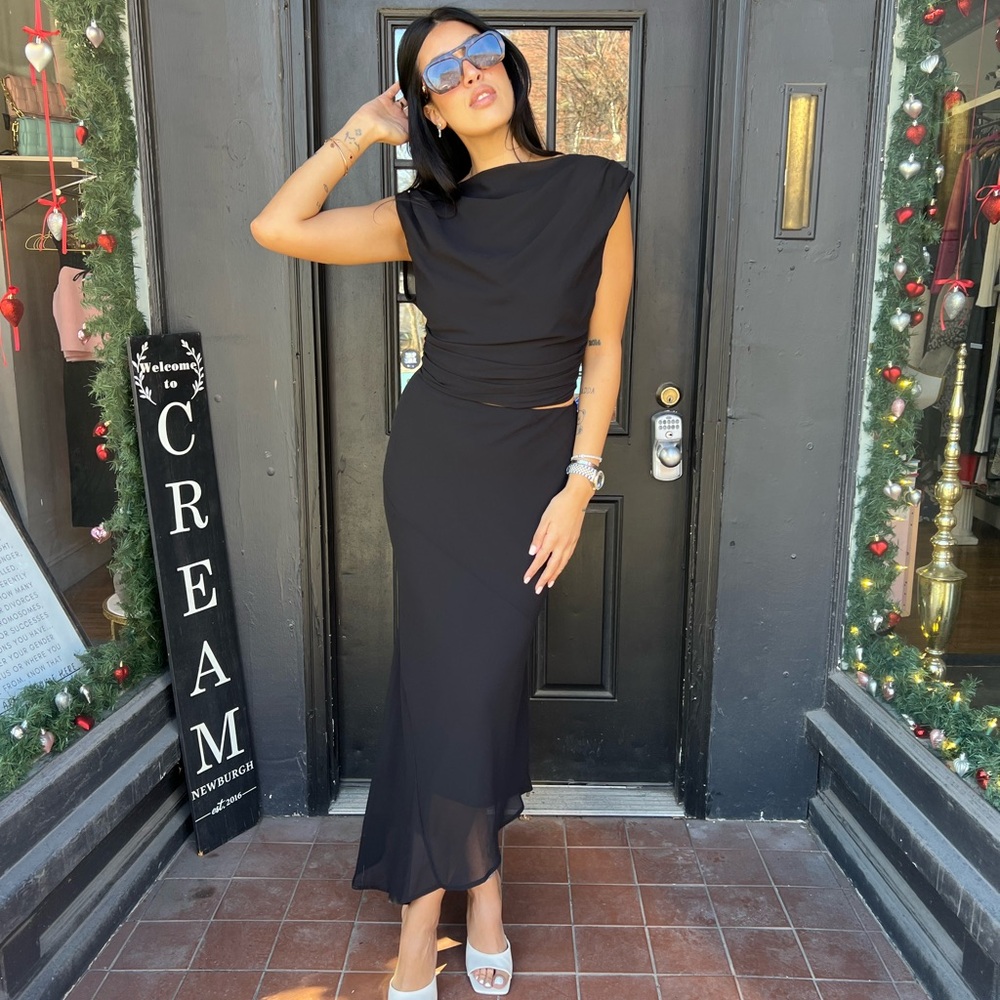 Black Asymmetrical Maxi Pencil Skirt for Night Out